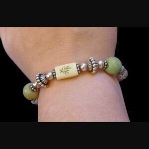 Asian Style Silver Tone Hand Painted Bracelet 6.5"